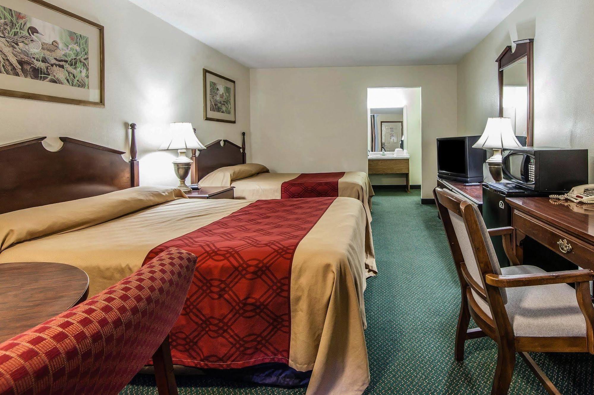 Red Roof Inn Дэндридж Экстерьер фото