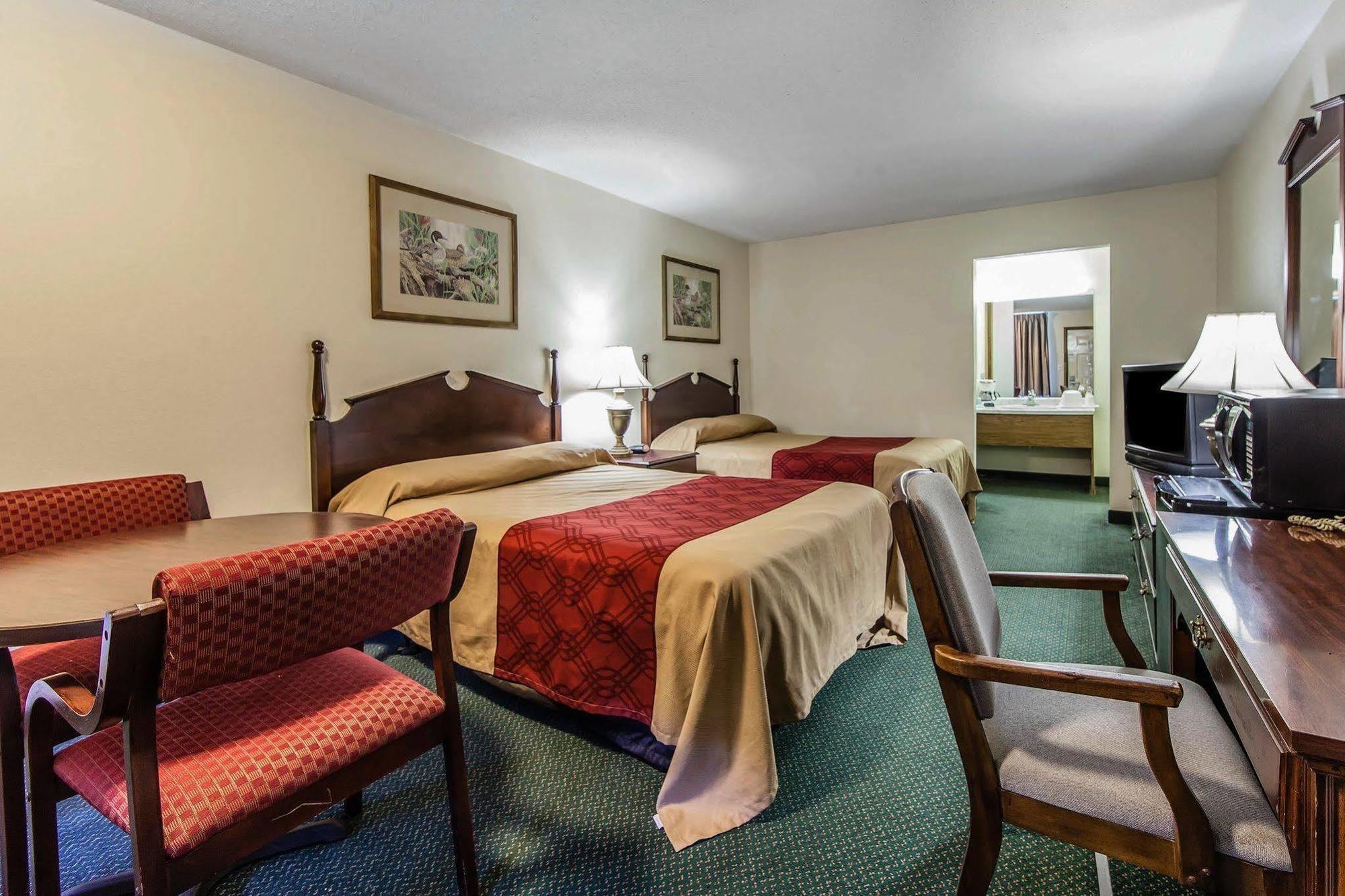 Red Roof Inn Дэндридж Экстерьер фото